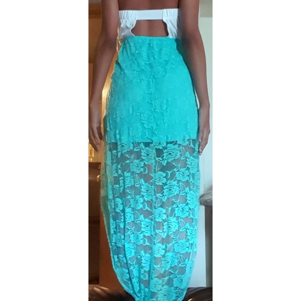 Dress - Picture 2 of 3